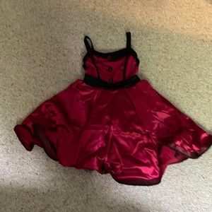 MAROON CUTE DRESS W/ HEAD PEICE